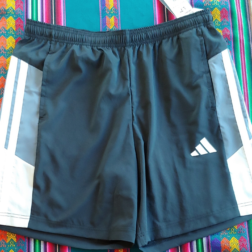 Adidas Men's Training Athletic Shorts Black and White Stripes Size Large NWT - Picture 4 of 16